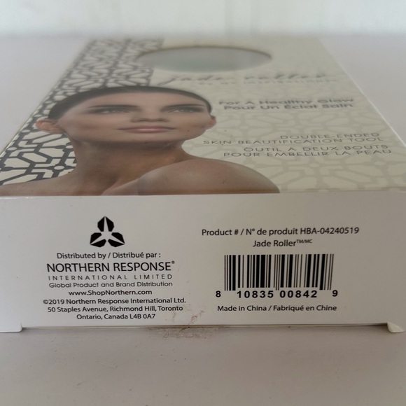 JADE FACIAL ROLLER NWT - Picture 14 of 16